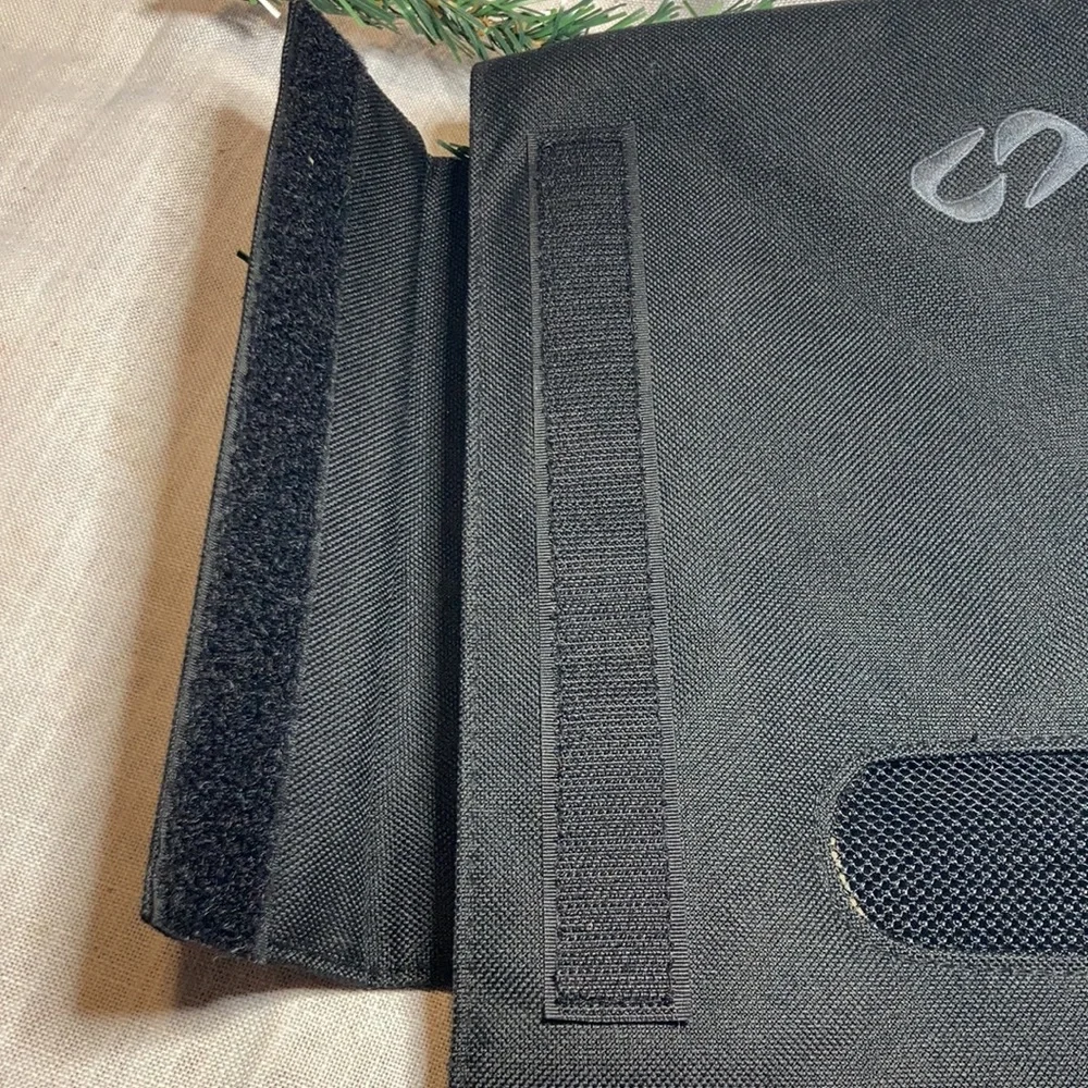 Padded Canvas Black MacCase 12” x 10 1/2”